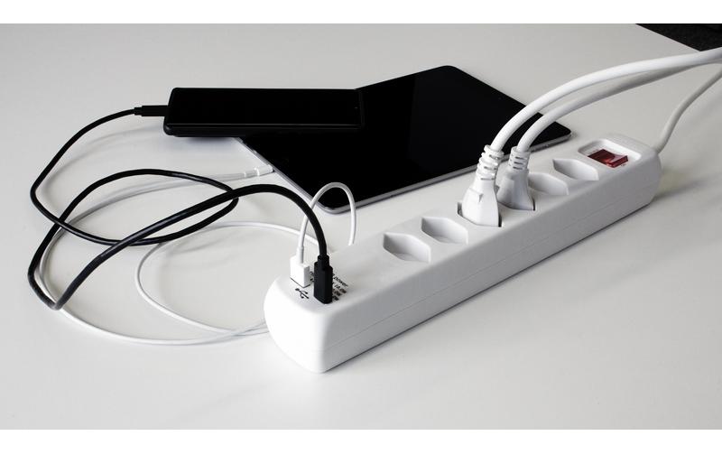 STEFFEN Bloc multiprises POWER EASY 6x T13, 1x USB-A/USB-C PD, Blanc