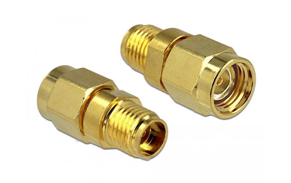 Delock Adaptateur d’antenne RP-SMA Connecteur (m) - SMA Douille (f)